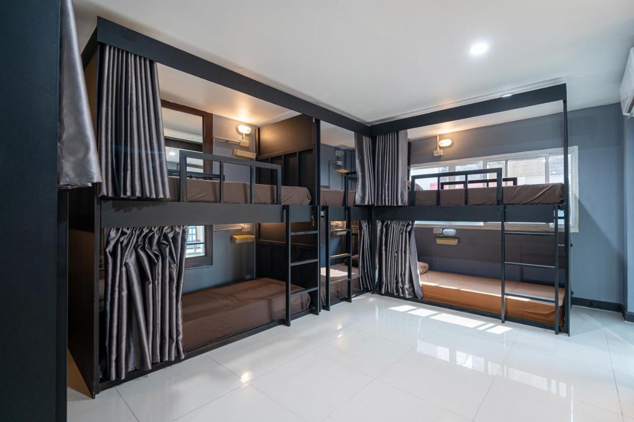 Black Pantera Hostel Patong Exteriér fotografie